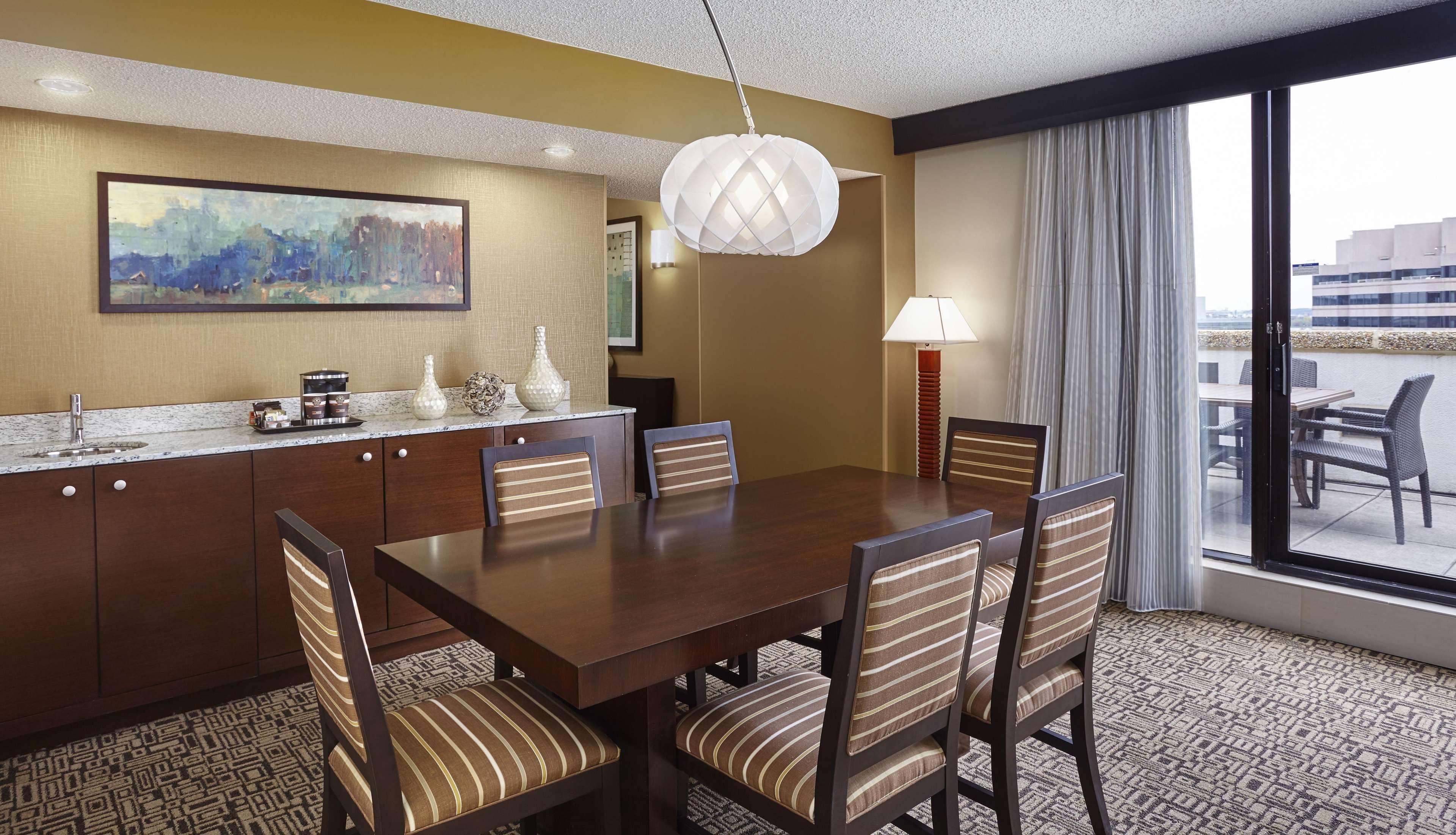 Doubletree By Hilton Washington Dc - Crystal City Arlington Esterno foto