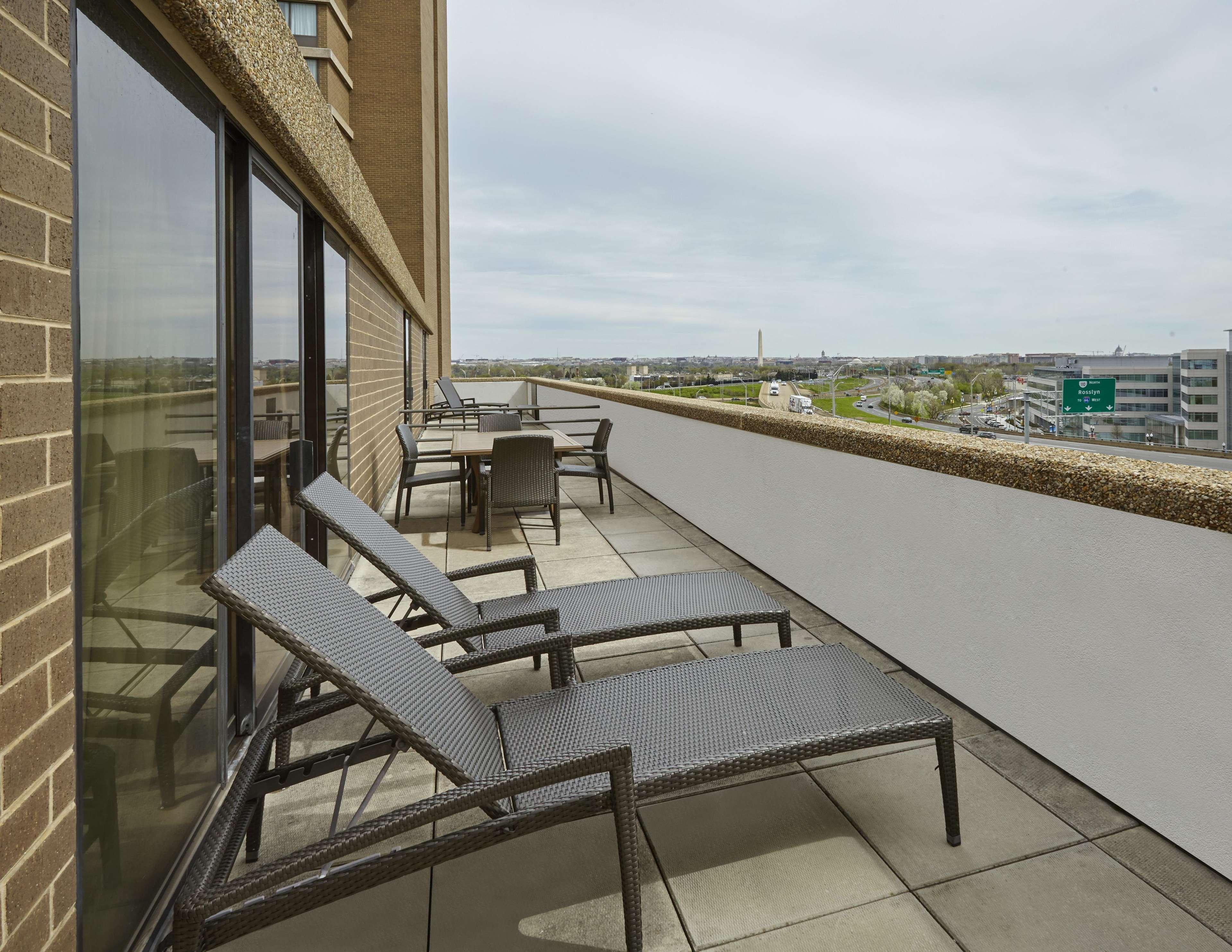 Doubletree By Hilton Washington Dc - Crystal City Arlington Esterno foto