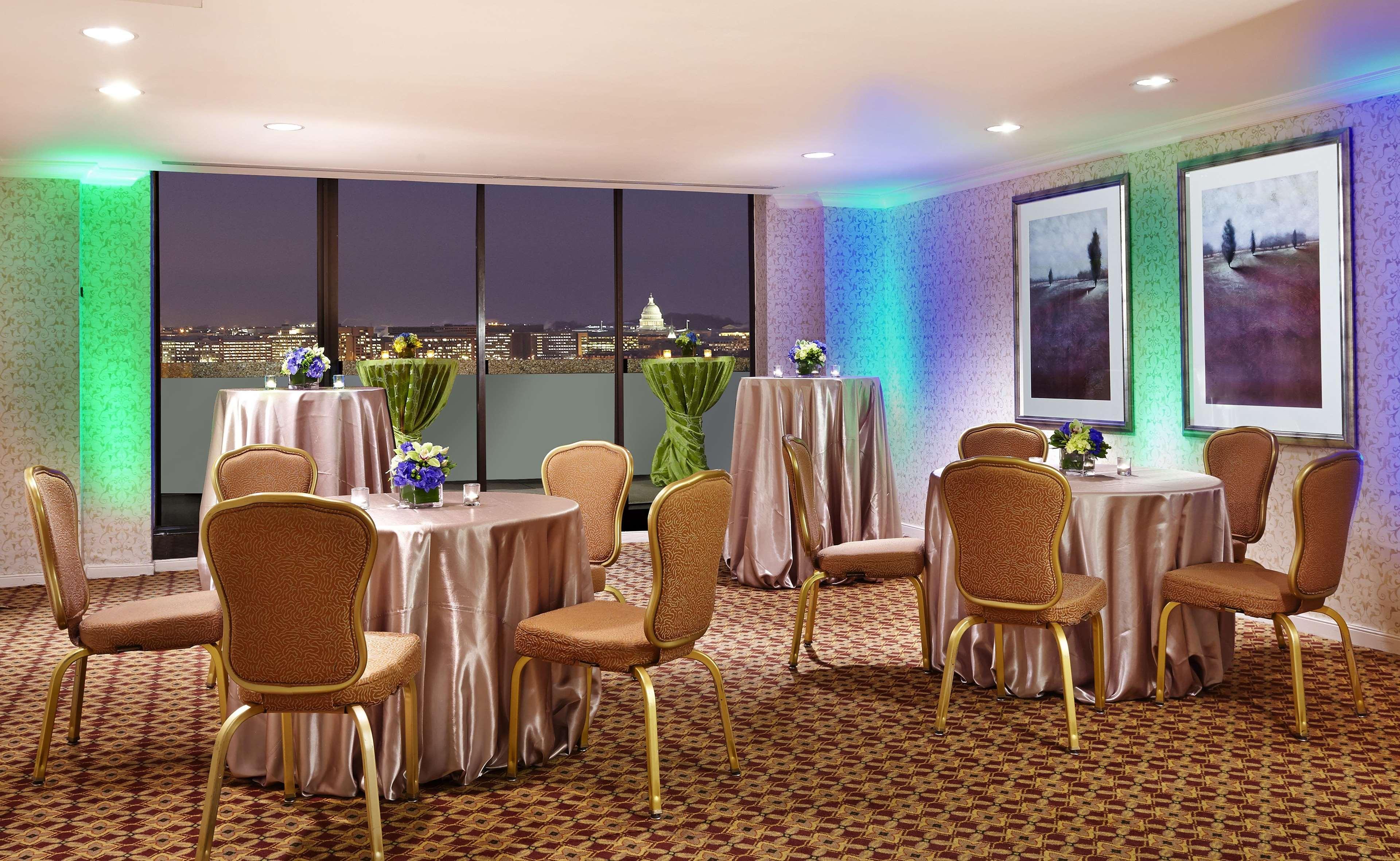 Doubletree By Hilton Washington Dc - Crystal City Arlington Esterno foto