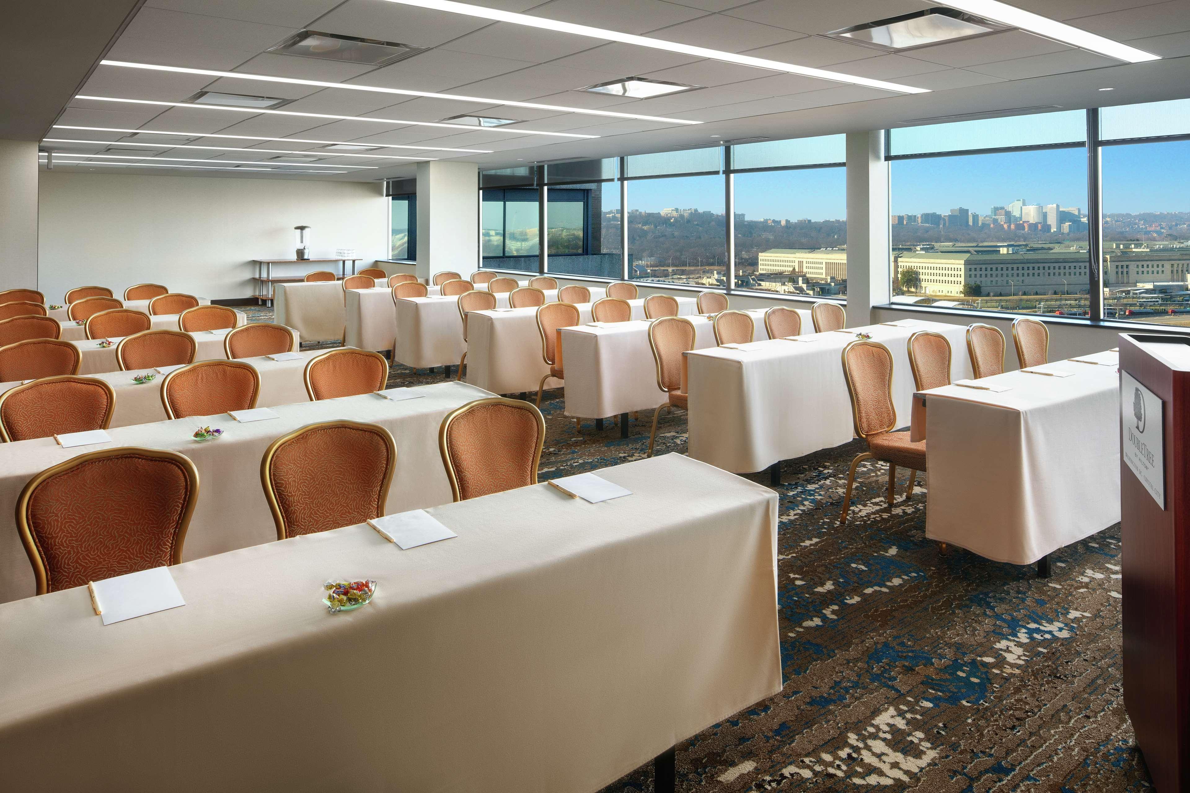 Doubletree By Hilton Washington Dc - Crystal City Arlington Esterno foto